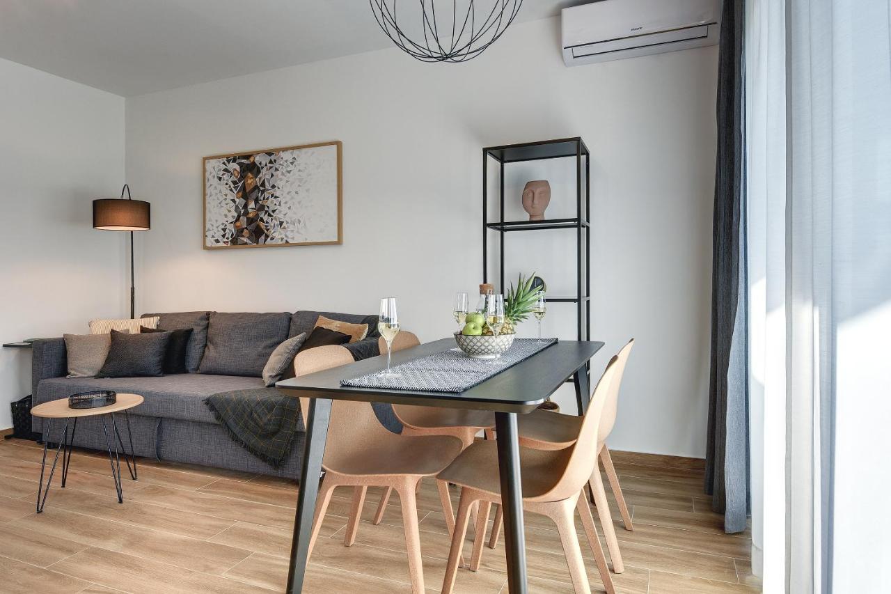 Giardini Penthouse Apartment Pula Extérieur photo